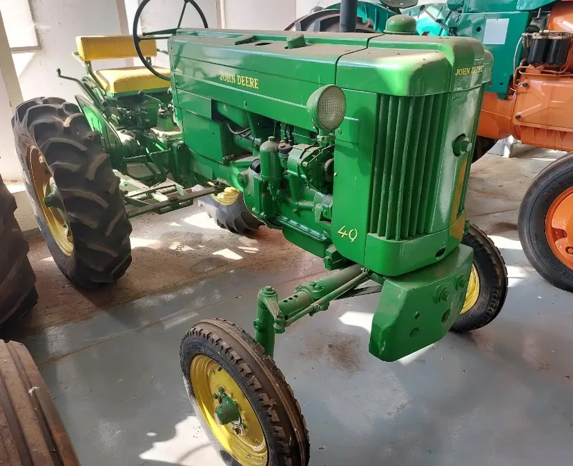 JOHN DEERE 40