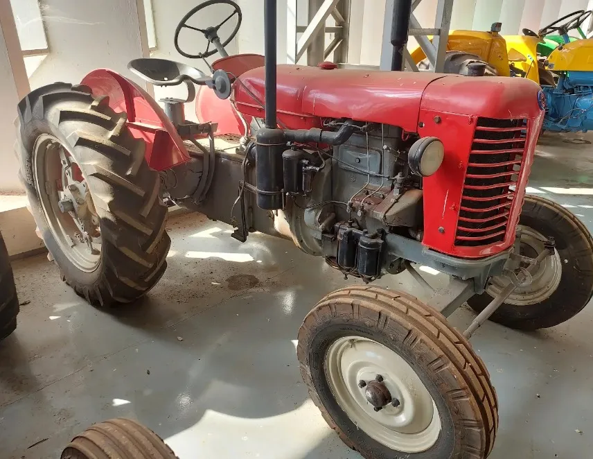 ZETOR 25